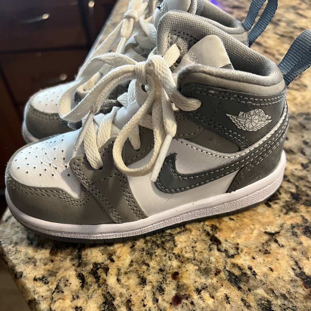 Nike Kids' Sneakers in Gray and White
